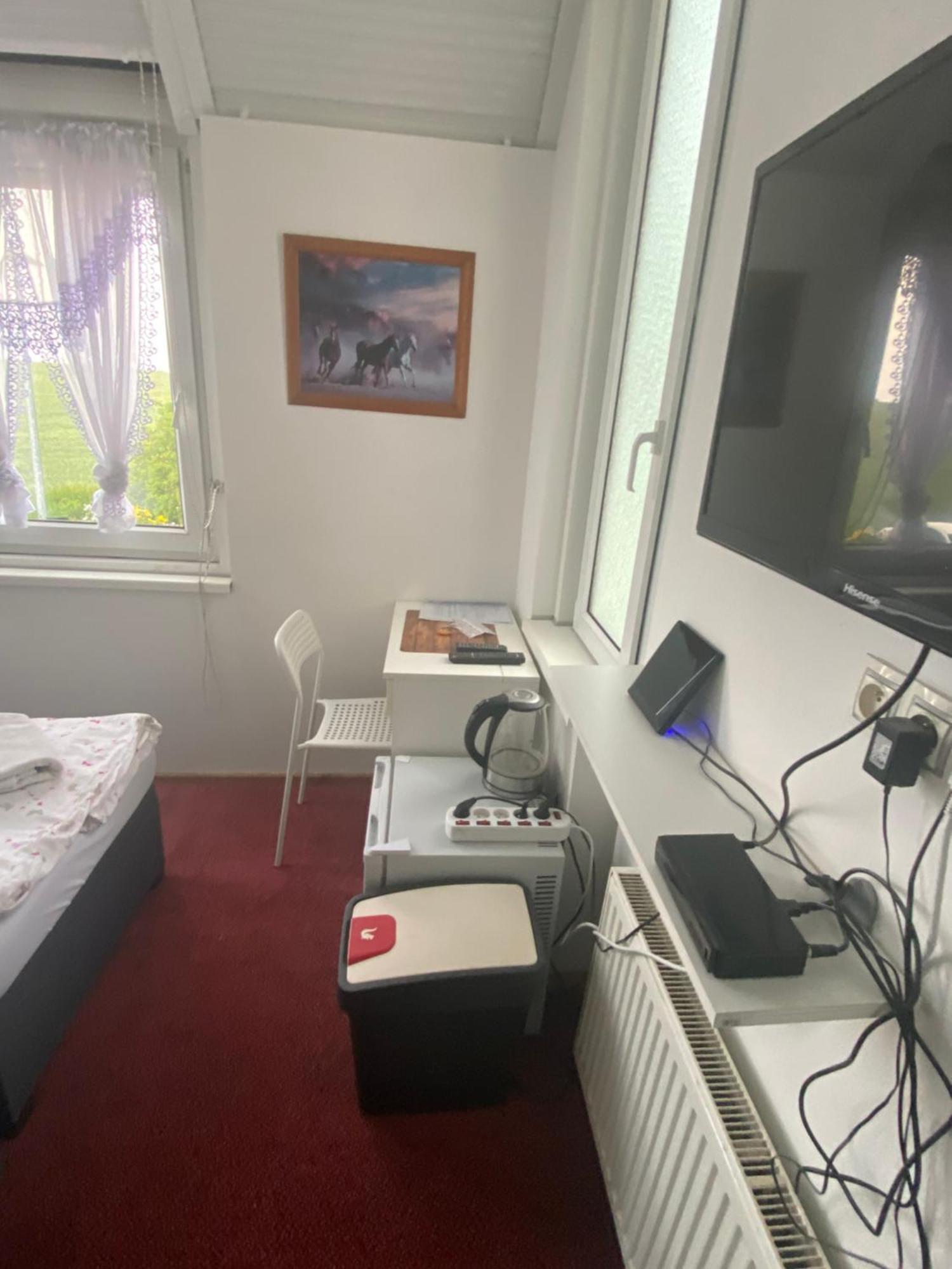 Homestay U Hanky Zdiby Exteriér fotografie