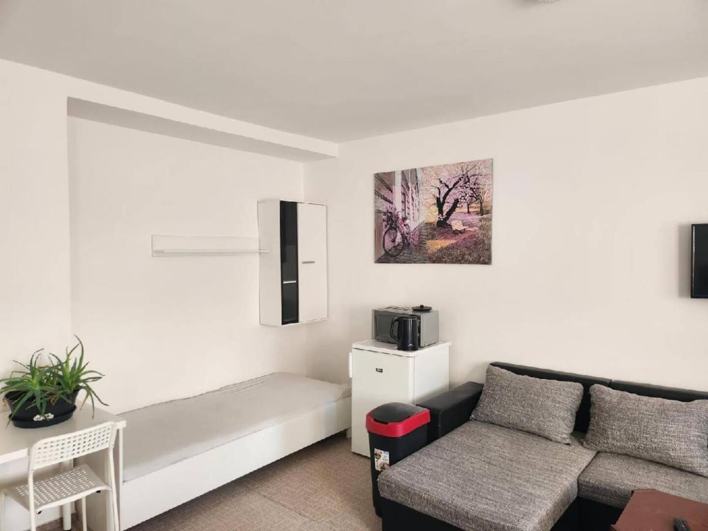 Homestay U Hanky Zdiby Exteriér fotografie